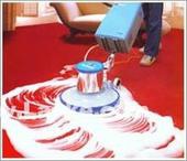 清 洗 地 毯
